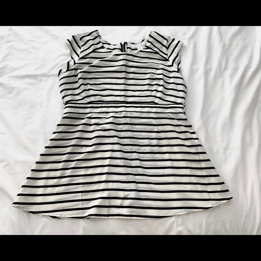 Motherhood Maternity Top